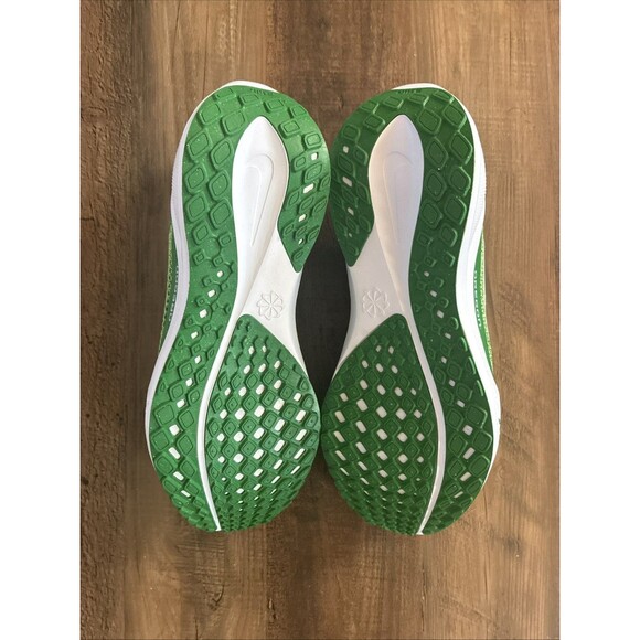 Nike Air Zoom Pegasus 41 Oregon Ducks Size 10.5 Men Running Green FZ5138-300 main image 6